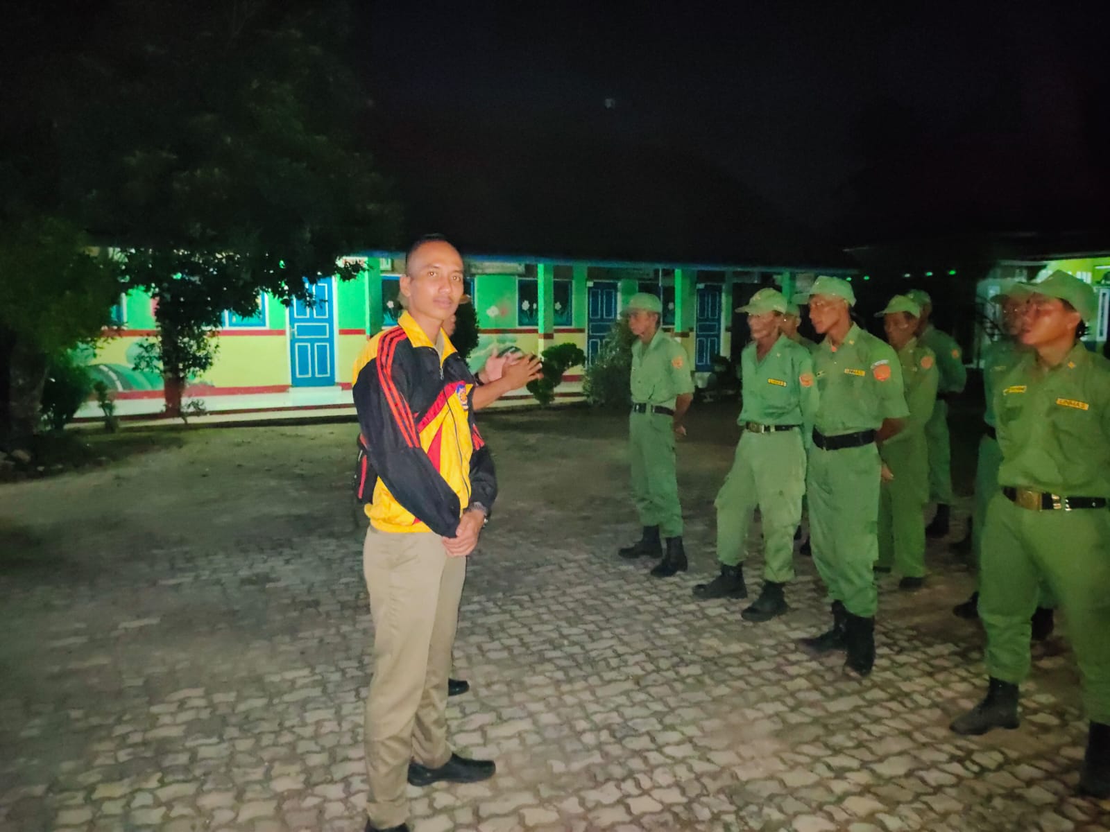 Penilaian Lomba Siskampling Berjaya dalam Rangka HUT Ke-76 Kabupaten Lampung Tengah di Kampung Bumi Kencana Kecamatan Seputih Agung