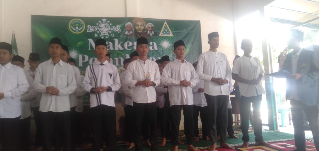 Menghadiri undangan Pangajian dalam Rangka Makesta dan Pelantikan Pimpinan Ranting Ikatan Pelajar dan Ikatan Pelajar Putri NU Se-Kecamatan Seputih Agung di Yayasan Al Atiq Kampung Simpang Agung( Sabtu, 19 Desember 2022)