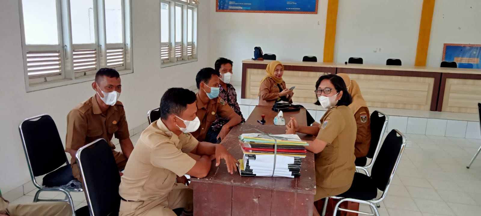 Pemeriksaan Masa Jabatan Kepala Kampung Bumi Mas dan Sulusuban oleh Tim Inspektorat Kab. Lampung Tengah di Aula Kecamatan Seputih Agung