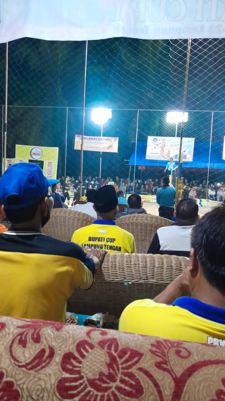 Final voly bupati Cup..sekaligus Penutupan di Kampung Endang Rejo