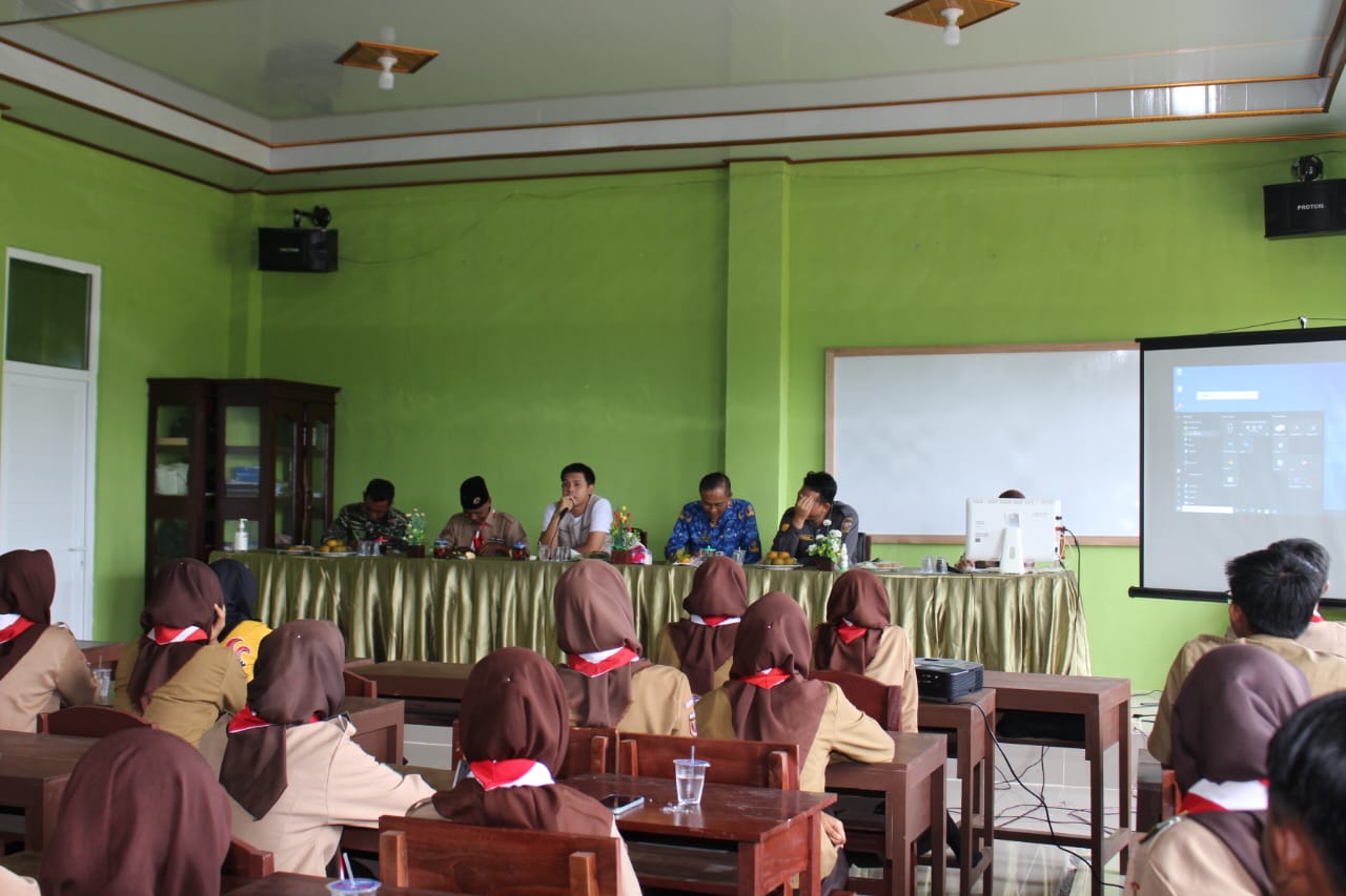 Pembinaan dan sosialisasi satuan karya Pramuka di SMA N 1 Seputih Agung (Jum'at, 17 Februari 2023)