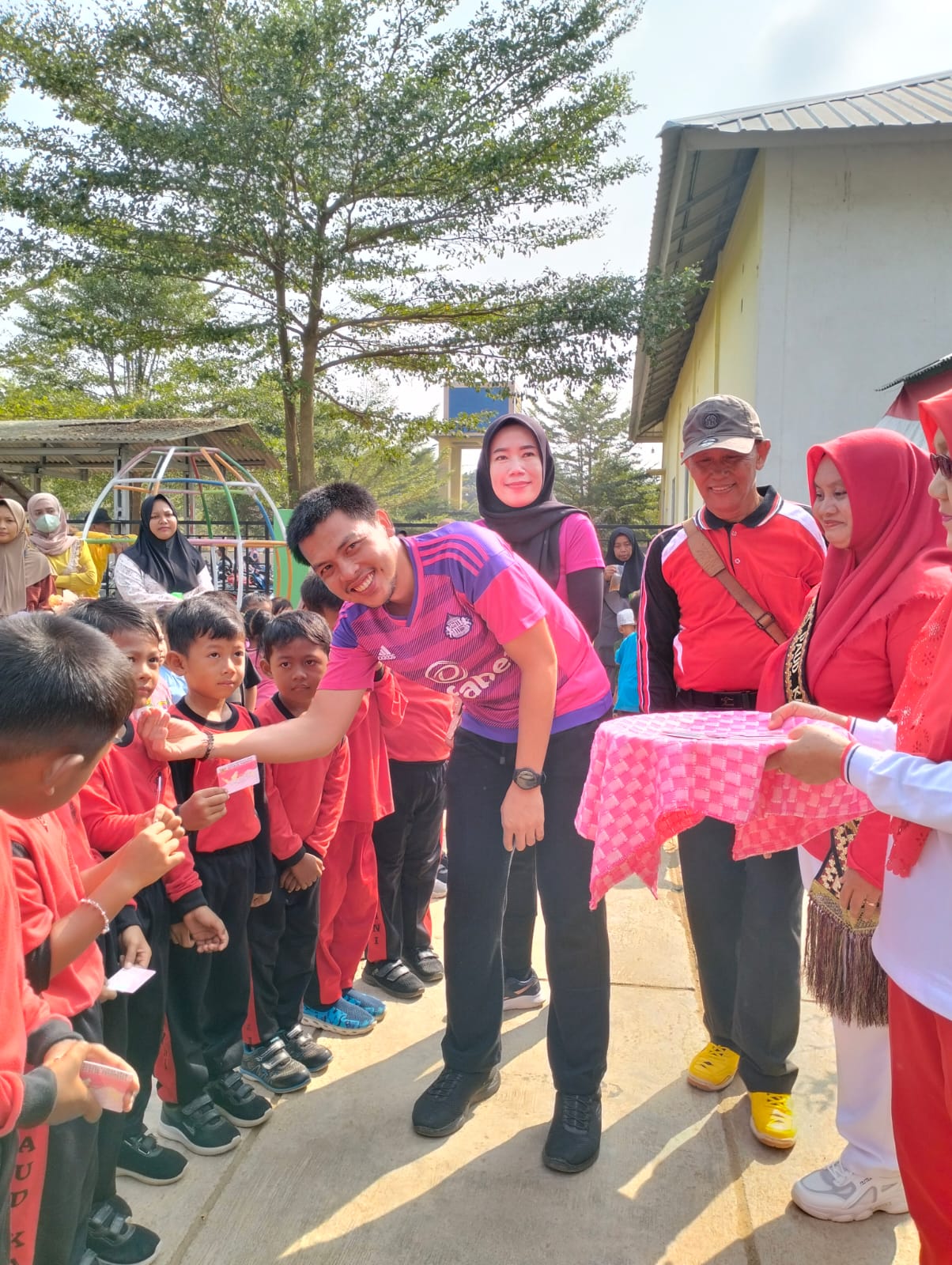 Bunga Kampung Mekar di Dusun (BKMD) di Kampung Muji Rahayu (Jum'at, 11 Agustus 2023)