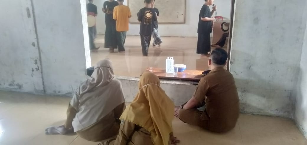 Gladi bersih persiapan Lomba festival kosidah di PP Al-mashuriyah kampung Dono Arum (Senin, 16 November 2022)