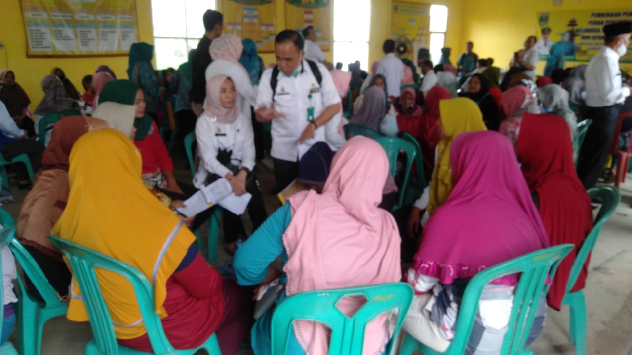 Pembinaan Peningkatan Peren Perempuan Menuju Keluarga Sehat Sejahtera (P3KSS) dan Gerakan Sayang Ibu (GSI) di Balai Kampung Muji Rahayu