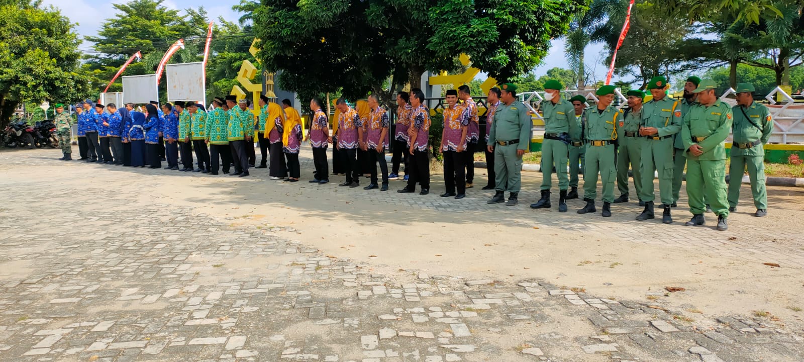 Upacara Peringatan Hari Jadi ke-59 Provinsi Lampung di Halaman Kantor Kecamatan Seputih Agung (Jum'at 17 Maret 2023)