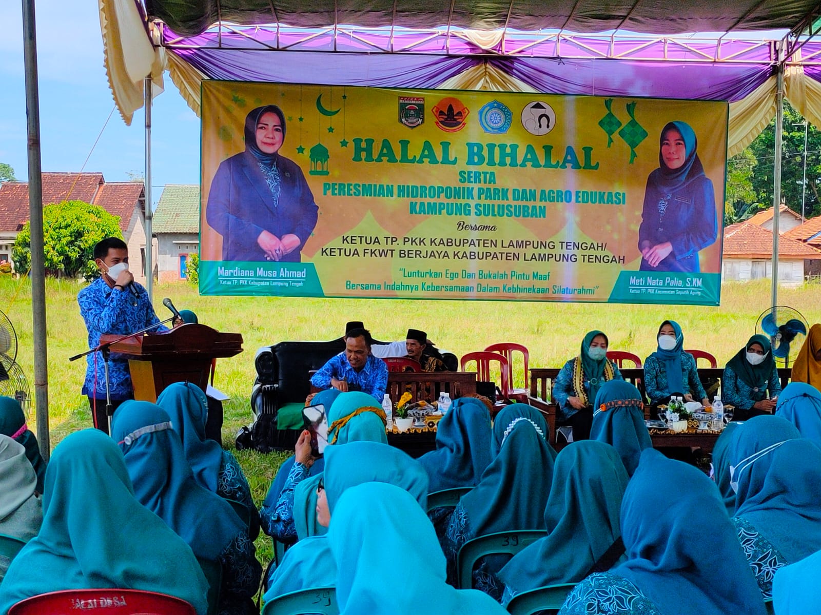 Halal BIhalal serta peresmian Hidroponik Park dan Argo Edukasi Kampung Sulusuban, yang dihadiri oleh Ibu Ketua TP. PKK Kabupaten Lampung Tengah atau Ketua FKWT Berjaya Kabupaten Lampung Tengah di Kampung Sulusuban