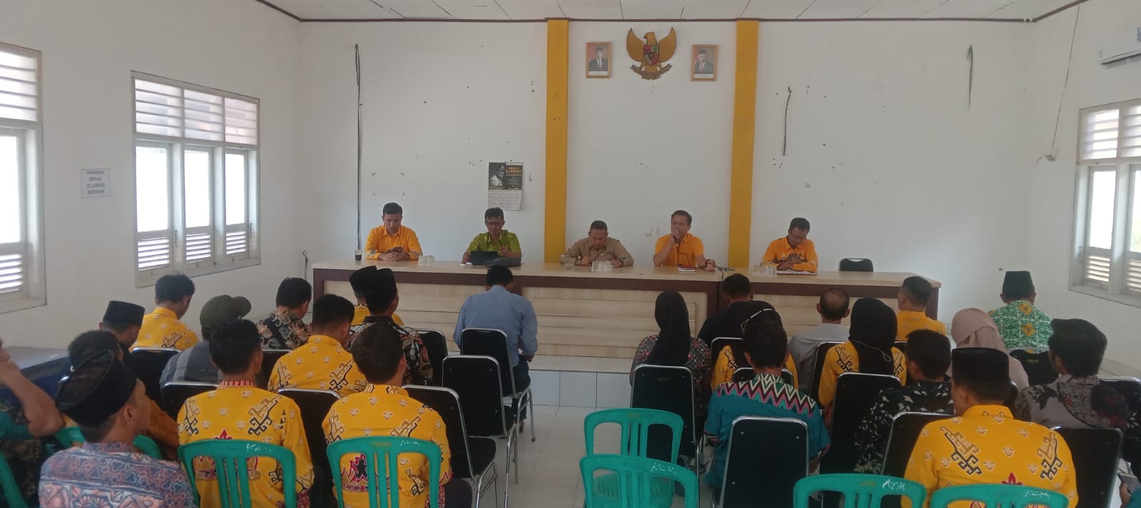 Pembinaan aparatur kampung se kecamatan seputih agung di aula kecamatan seputih agung ( Jum'at, 08 September 2023)