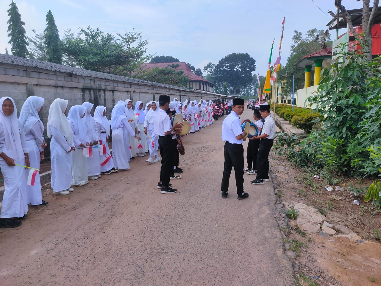 Penilain Lomba Sekolah Sehat Kesehatan Sekolah Madrasah Tingkat Provinsi Lampung Tahun 2024 di SMPN 1 Seputih Agung (Kamis, 09 Agustus 2024)