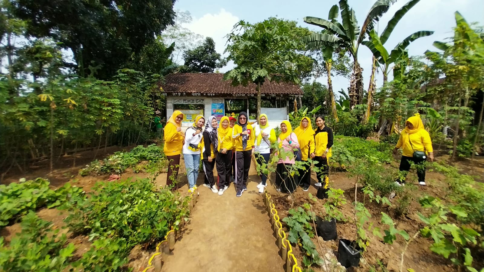 Bunga Kampung Mekar di Dusun (BKMD) di Kampung Dono Arum (Jum'at 26 Mei 2023)