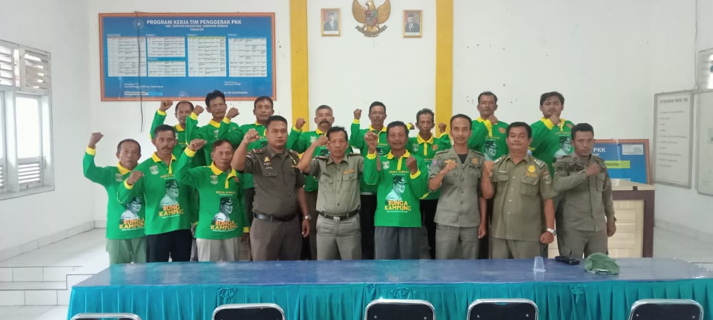 Penbinaan Linmas dan Pembagian Kaos 10 Kampung Se-Kecamatan Seputih Agung (Selasa, Rabu, Kamis/ 27, 28, 29 Desember 2022) di Aula Kecmaatan Seputih Agung