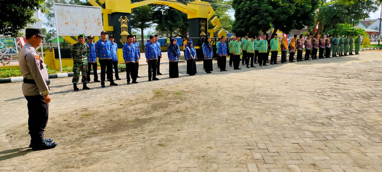 Upacara Peringatan Hari Jadi ke-59 Provinsi Lampung di Halaman Kantor Kecamatan Seputih Agung (Jum'at 17 Maret 2023)