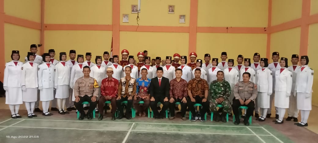 Pengukuhan Peserta Paskibra Kecamatan Seputih Agung Tahun 2022 di Balai Kampung Dono Arum