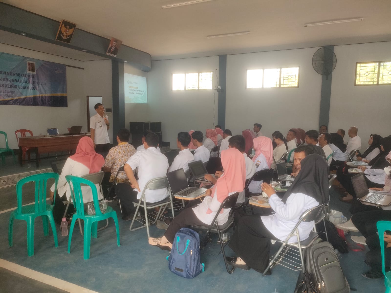 Orientasi Studi Mahasiswa Baru (OSMB) Pelatihan Ketrampilan Belajar Jarak Jauh (PKBJJ) Workshop Tugas (WK) dan Klinik Ujian (KU) Universitas Terbuka Lampung 2023/2024 (Ganjil) (Rabu, 18 Oktober 2023)