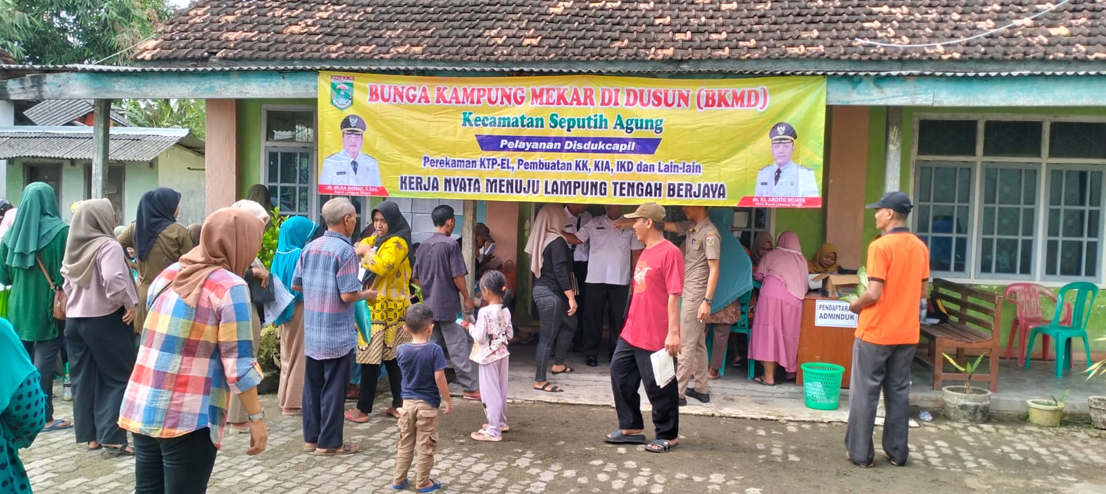 Bunga Kampung Mekar di Dusun Kampung Bumi Kencana (Kamis 11  Mei 2023)