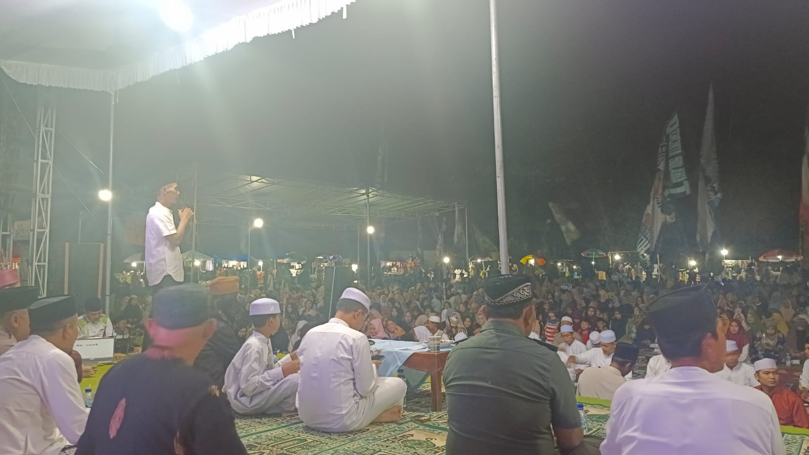 Mengahdiri Undangan Pengajian dan Gebyar Sholawat dalam Rangka memperingati Bulan Muharom di Kampung Bumi Mas (Senin, 29 Juli 2024)