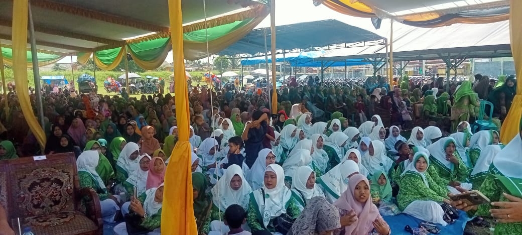 Mengahdiri Undangan Pengajian dalam Rangka Maulid Nabi Muhammad SAW di Lapangan Sepak Bola Kampung Simpang Agung ( Minggu, 30 Oktober 2022)