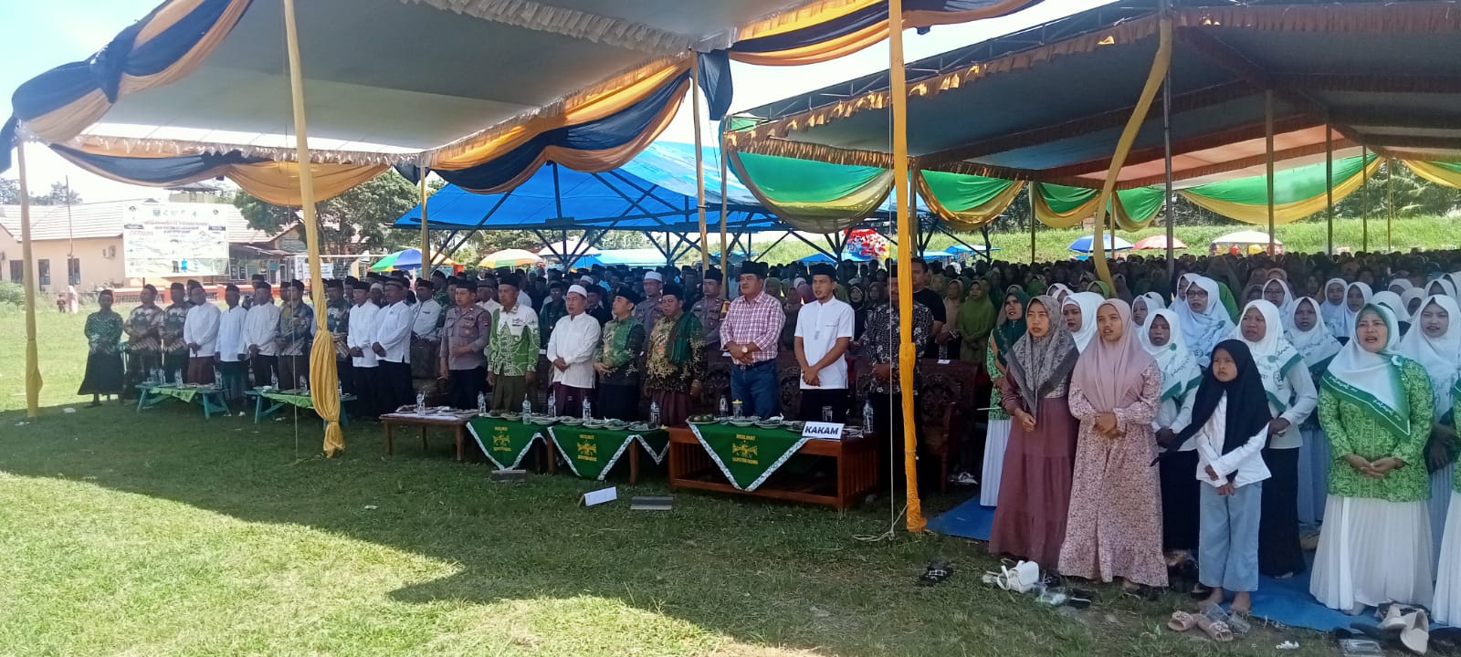 Mengahdiri Undangan Pengajian dalam Rangka Maulid Nabi Muhammad SAW di Lapangan Sepak Bola Kampung Simpang Agung ( Minggu, 30 Oktober 2022)