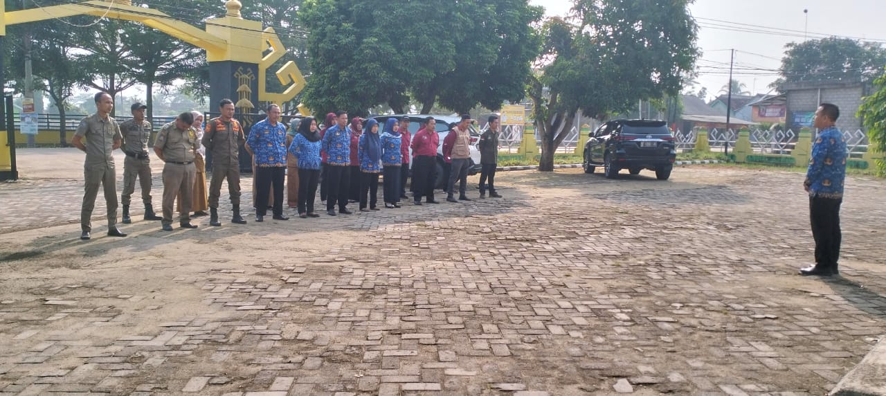 Apel Mingguan di Halaman Kantor Kecamatan Seputih Agung (Senin, 22 Mei 2023)