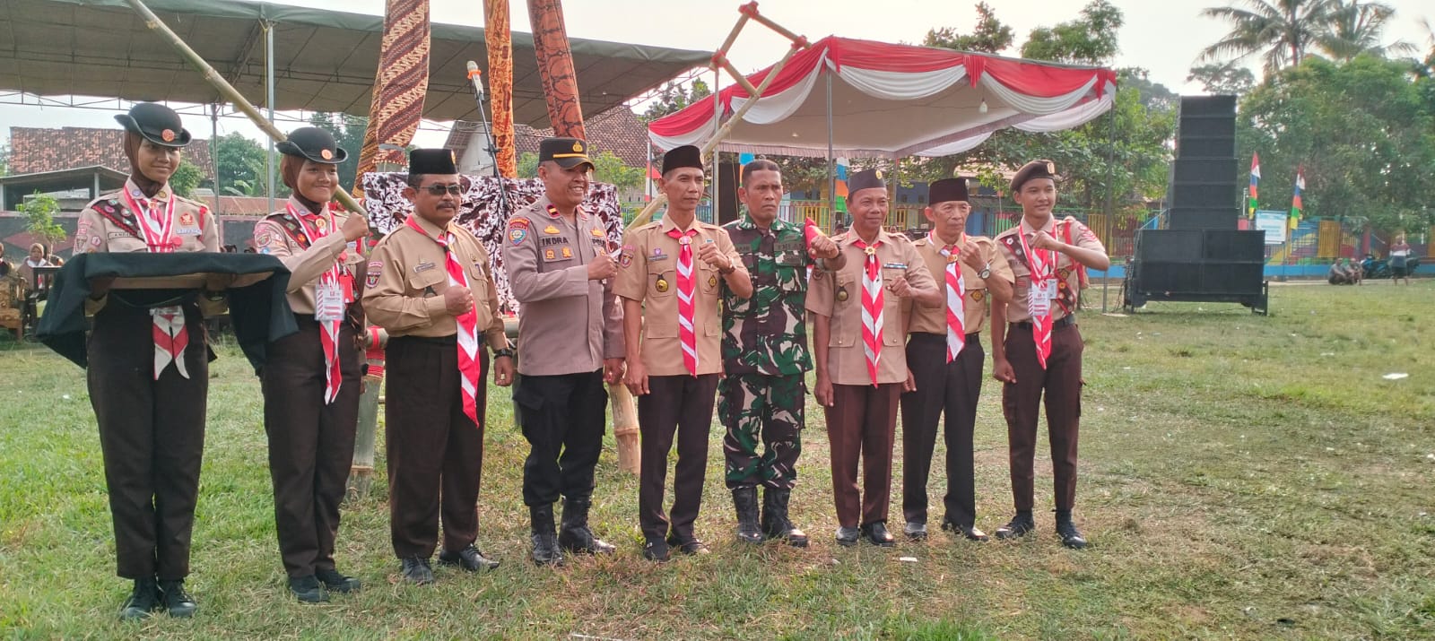 Pembukaan kegiatan kemah peringatan hari Pramuka kwaran seputih agung THN 2024 di lapangan sepak bola kampung fajar asri (Senin, 12 Agustus 2024)