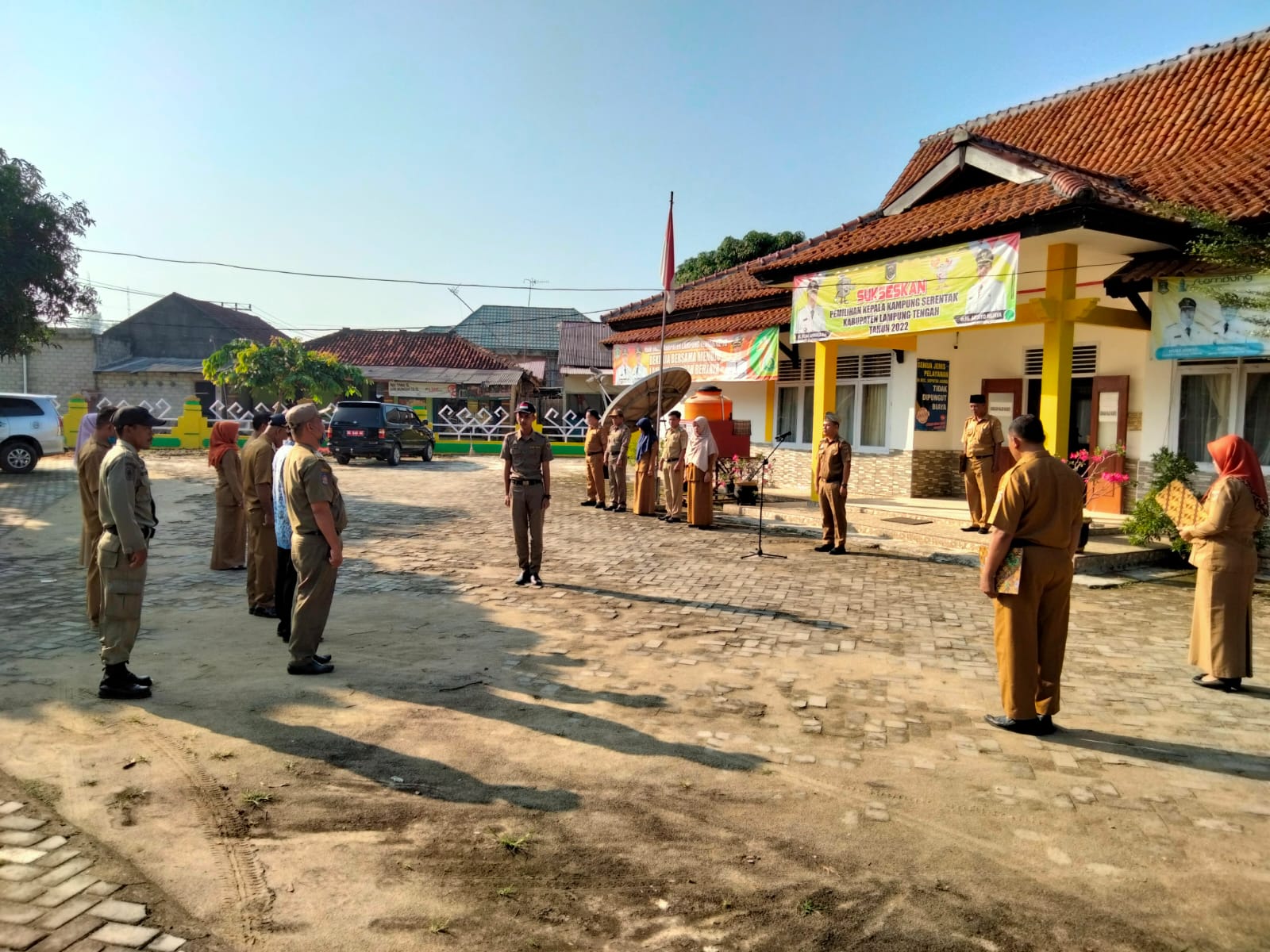 Apel Mingguan (Senin, 18 Juli 2022) di Halaman Kantor Kecamatan Seputih Agung