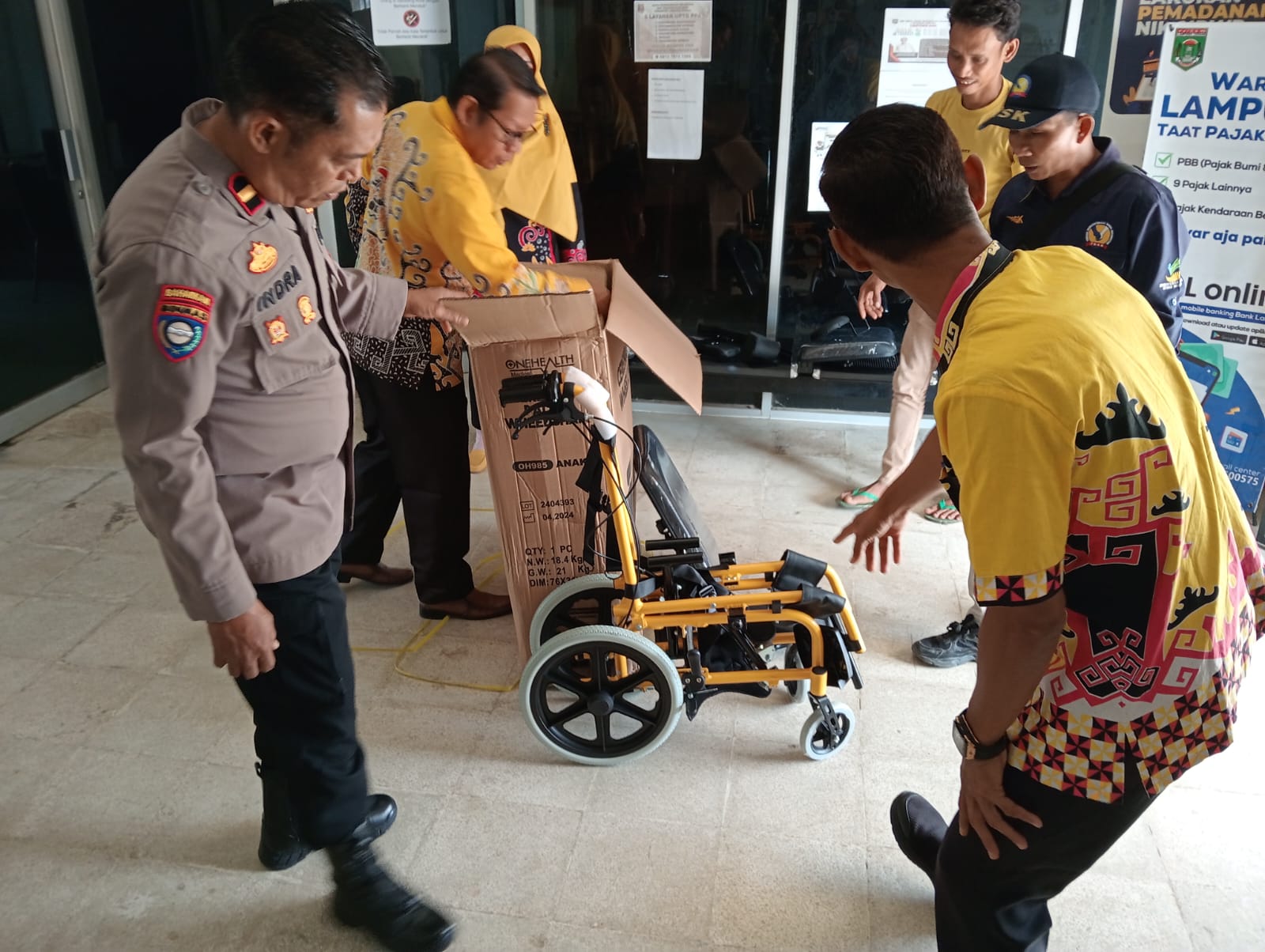 Penyaluran alat bantu(kursi roda,kruk, tongkat adaptif) kepada Pemerlu Pelayanan Kesejahteraan Sosial (PPKS) kecamatan seputih agung dari kementrian sosial, sentra Wiyata guna melalui dinas sosial kab. Lampung tengah (Rabu, 07 Agustus 2024)