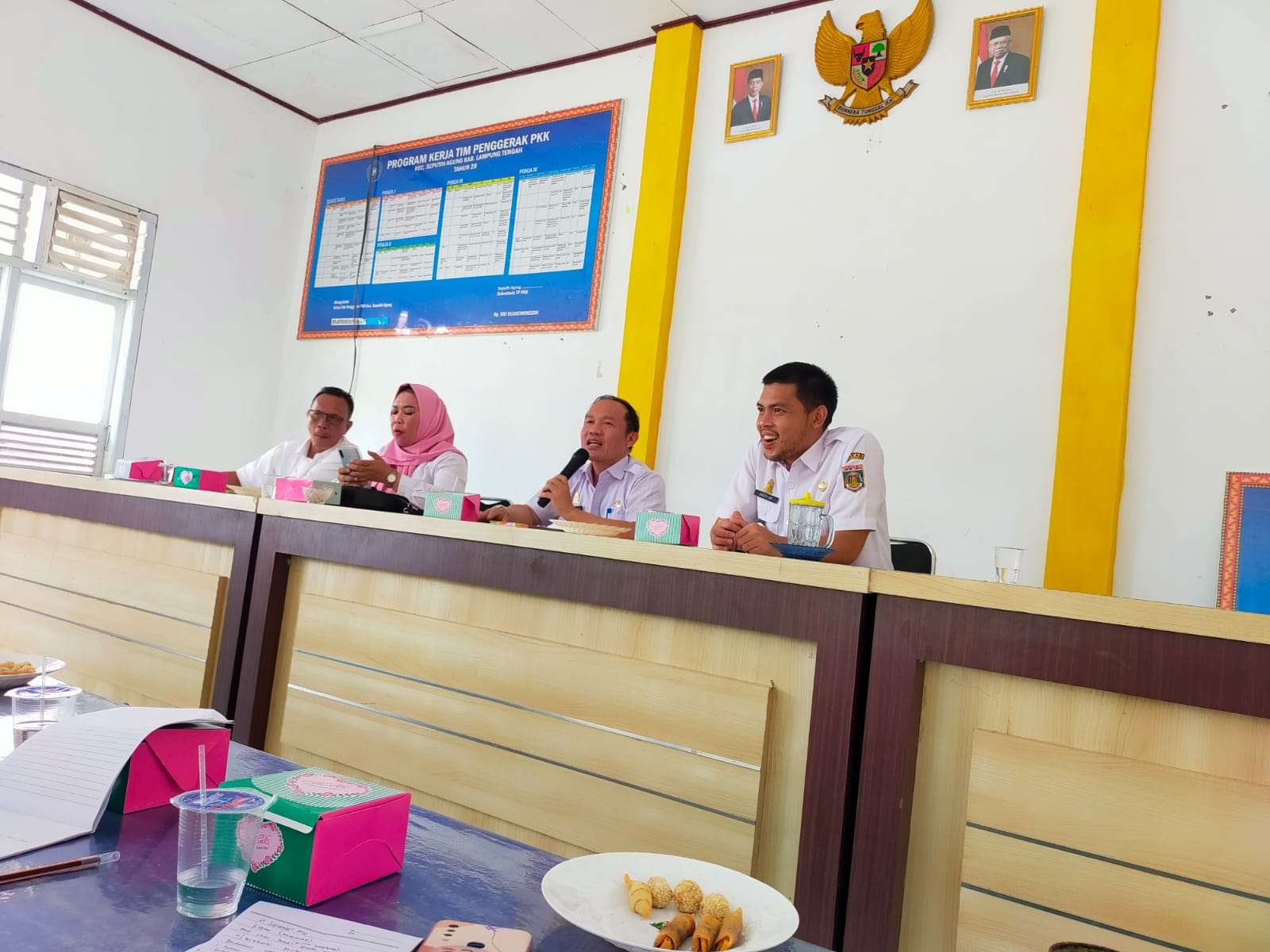 Rapat percepatan pendataan koperasi & UMKM di Aula Kecmatan Seputih (Rabu, 21 September 2022)