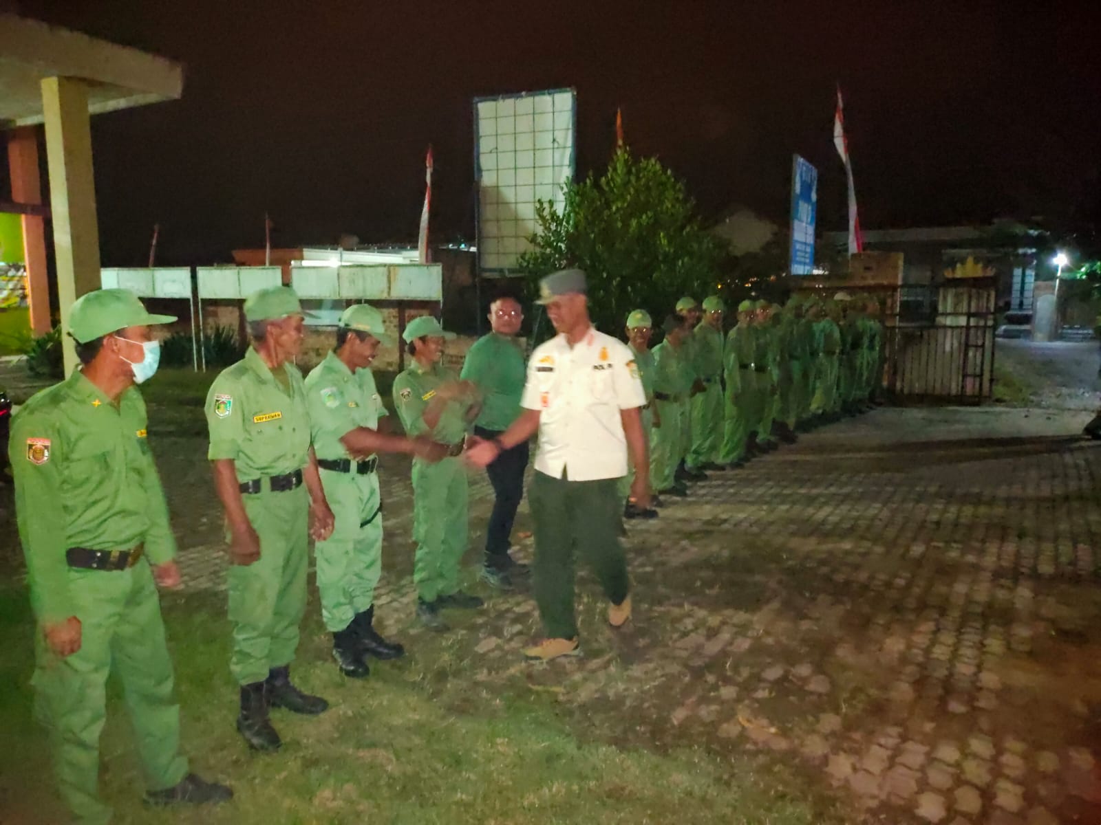 Penilaian Lomba Siskampling Berjaya dalam Rangka HUT Ke-76 Kabupaten Lampung Tengah di Kampung Bumi Kencana Kecamatan Seputih Agung