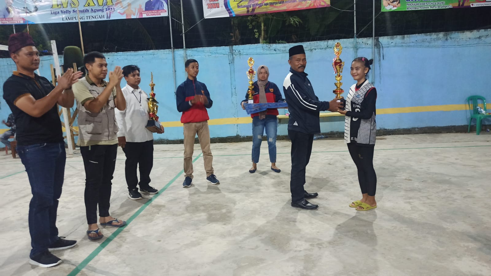 Penutupan Liga Volly di Lapangan Armed Kampung Simpang Agung (Senin, 20 Maret 2023)