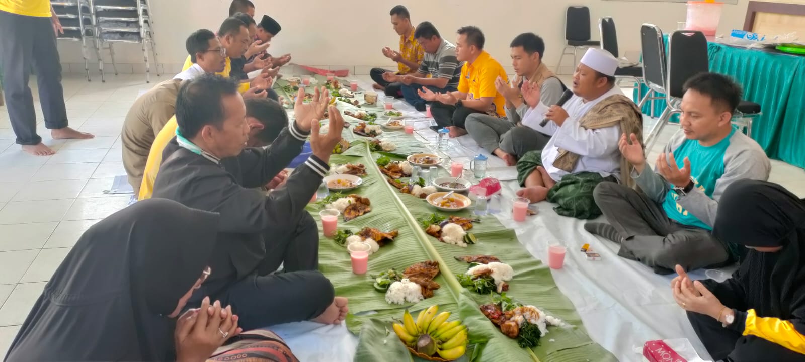 Do'a Bersama Akhir Tahun Seluruh Pegawai Kecamatan Seputih Agung di Aula Kecamatan Seputih Agung (Jum'at, 30 Desember 2022)