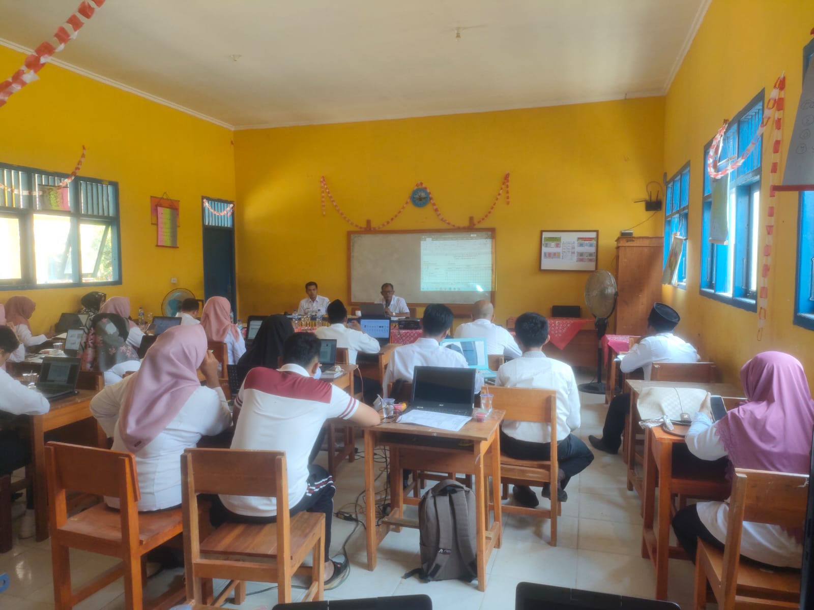 menghadiri Pelatihan guru di SDN 3 Endang Rejo (Rabu, 27 September 2023)