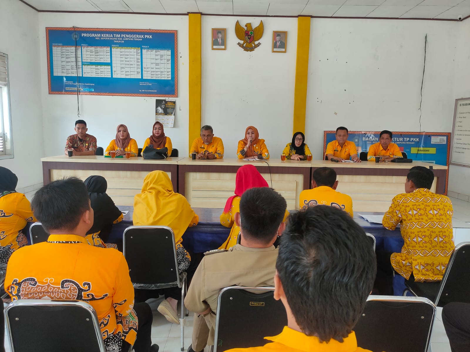 Monitorin dan evaluasi Inspektorat tim irban III Lampung Tengah di Aula Kecamatan Seputih Agung (Jum'at, 20 Januari 2023)