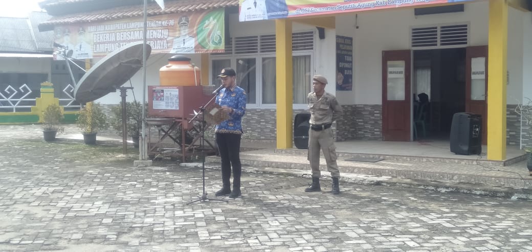 Upacara Memperingati Hari Pahlawan Nasional di Halaman Kantor Kecamatan Seputi Agung (Kamis, 10 November 2022)