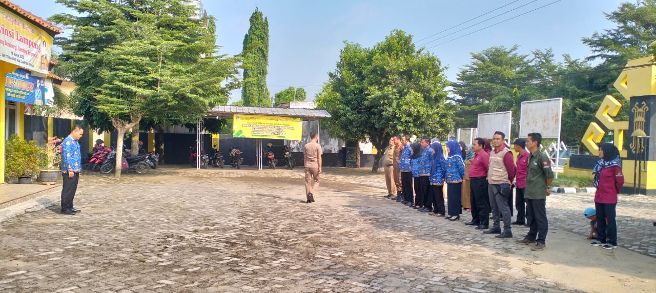 Apel Mingguan di Halaman Kantor Kecamatan Seputih Agung (Senin, 22 Mei 2023)