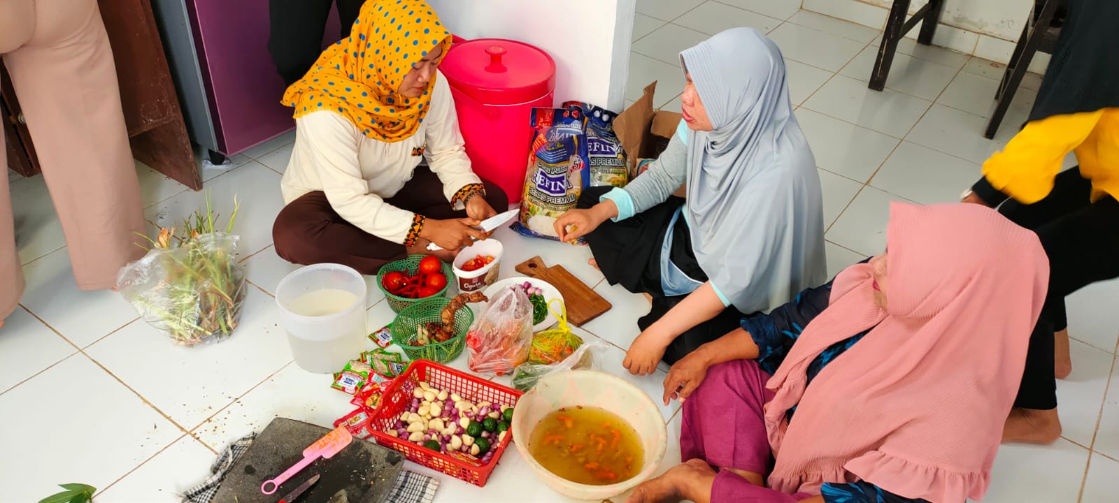 Do'a Bersama Akhir Tahun Seluruh Pegawai Kecamatan Seputih Agung di Aula Kecamatan Seputih Agung (Jum'at, 30 Desember 2022)