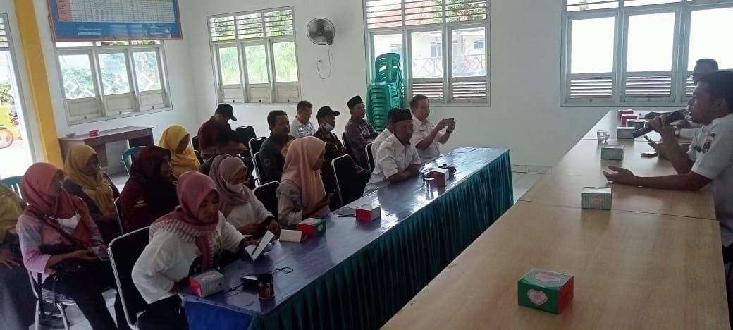 Rapat percepatan pendataan koperasi & UMKM di Aula Kecmatan Seputih (Rabu, 21 September 2022)