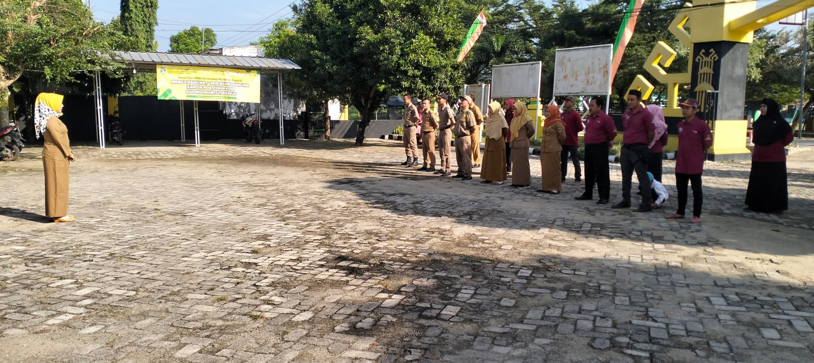 Apel Mingguan di Halaman Kantor Kecamatan Seputih Agung (Senin, 29 Mei 2023)