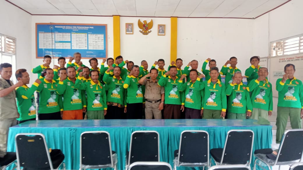 Penbinaan Linmas dan Pembagian Kaos 10 Kampung Se-Kecamatan Seputih Agung (Selasa, Rabu, Kamis/ 27, 28, 29 Desember 2022) di Aula Kecmaatan Seputih Agung