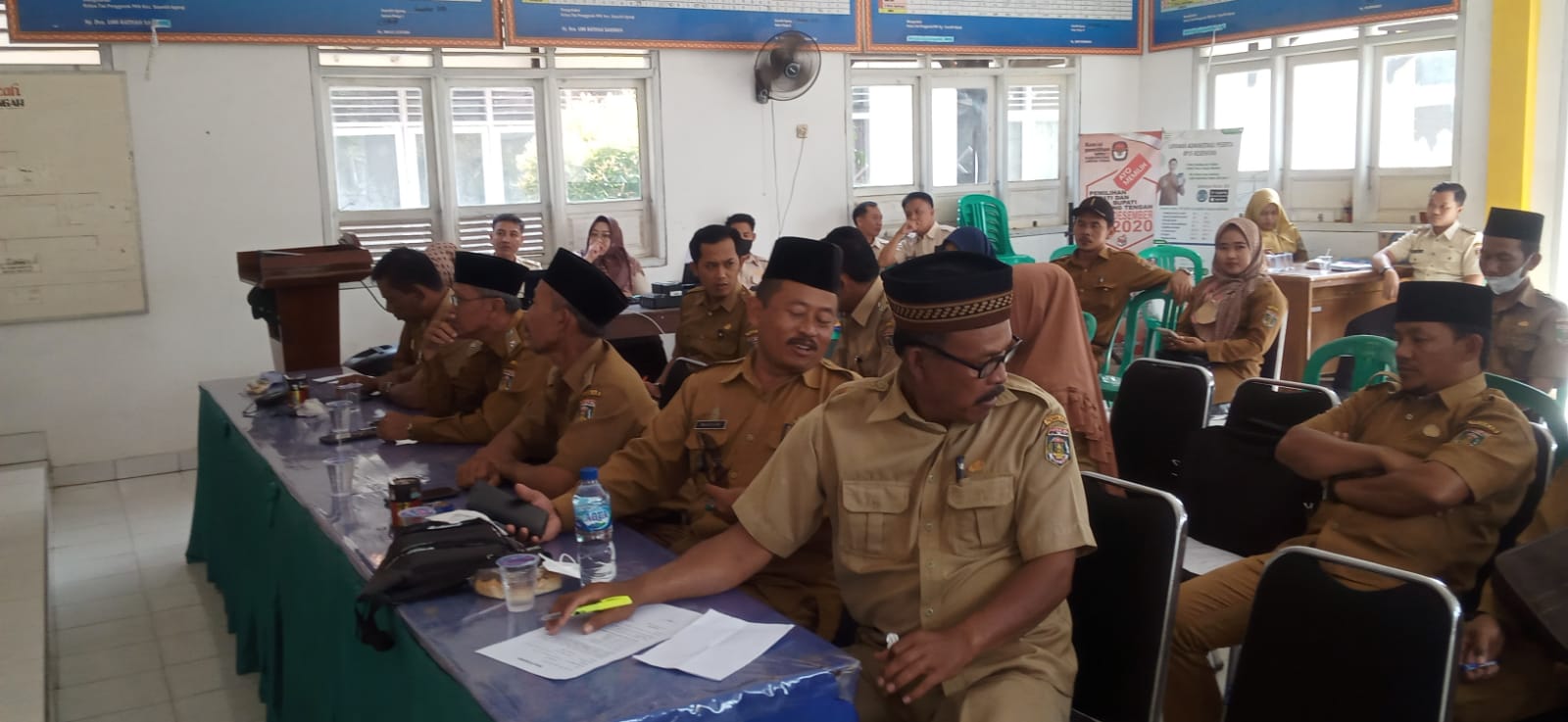 -	Rapat Koordinasi dan Pendataan Tunggakan Pajak Daerah Tahun 2021 oleh Badan Pendapatan Daerah Kabupaten Lampung Tengah Tahun 2022 di Aula Kecamatan Seputih Agung (Selasa, 20 September 2022)