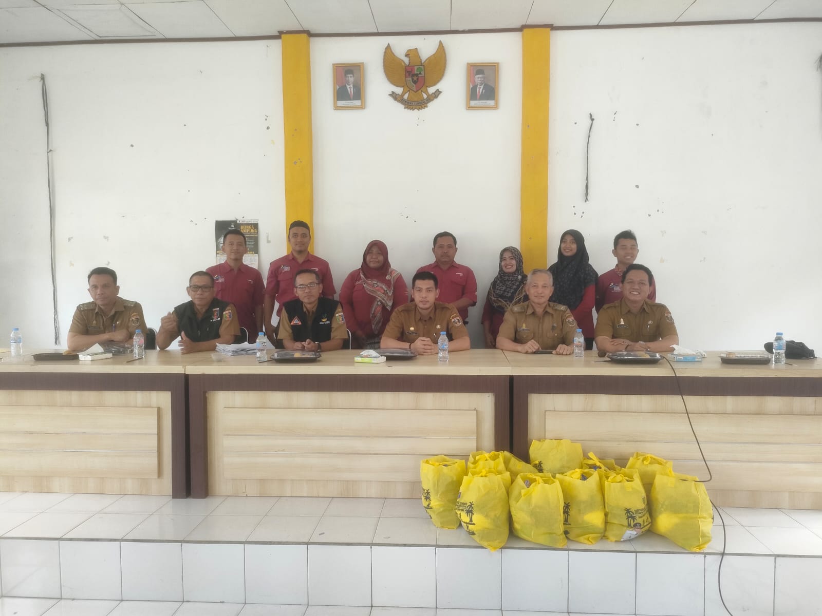 Penyaluran Bantuan PKH di Auala Kecamatan Seputih AGung ( Selasa, 05 September 2023)