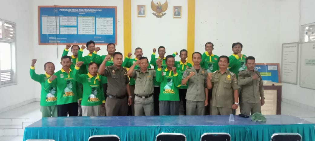 Penbinaan Linmas dan Pembagian Kaos 10 Kampung Se-Kecamatan Seputih Agung (Selasa, Rabu, Kamis/ 27, 28, 29 Desember 2022) di Aula Kecmaatan Seputih Agung