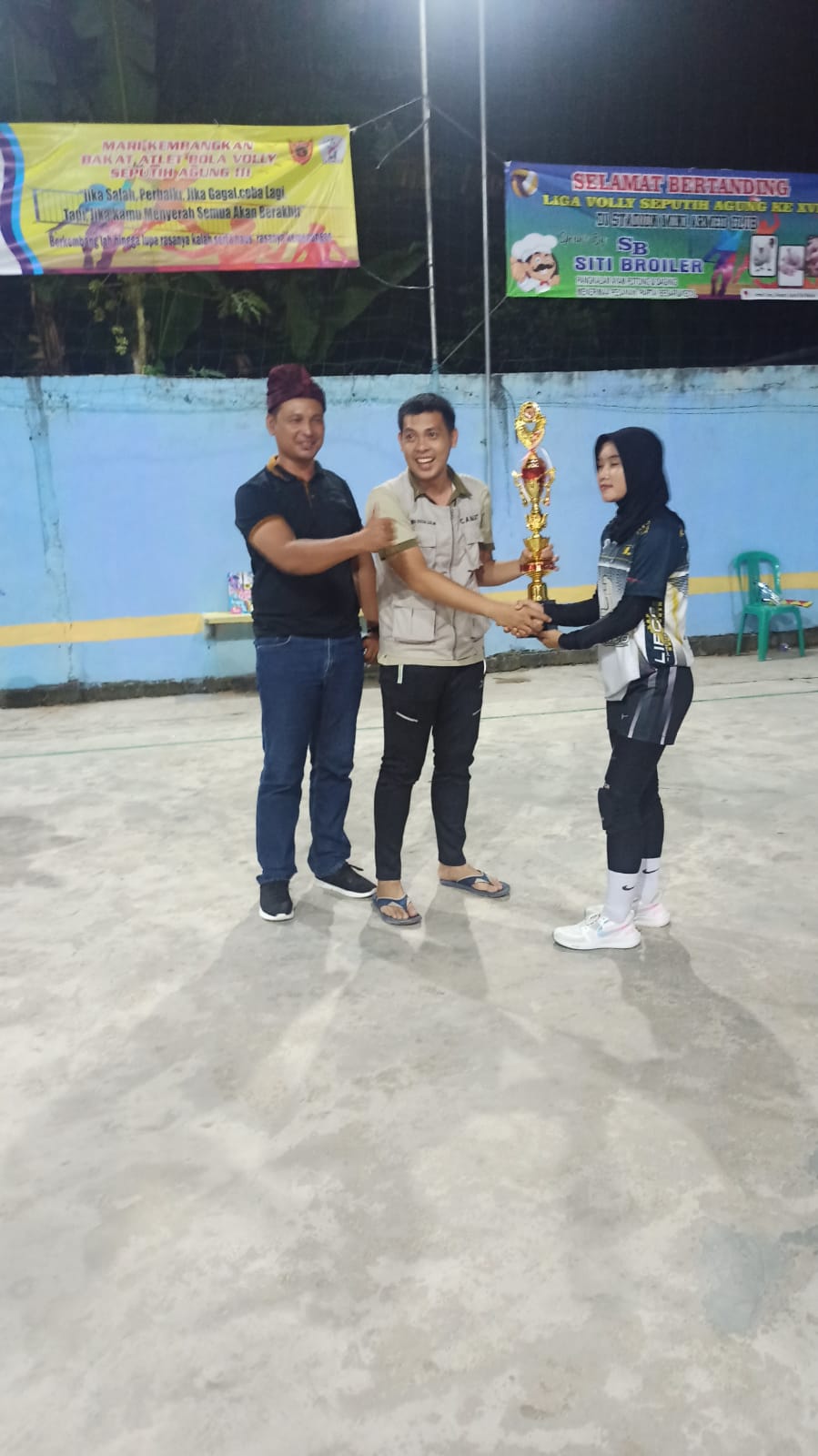 Penutupan Liga Volly di Lapangan Armed Kampung Simpang Agung (Senin, 20 Maret 2023)