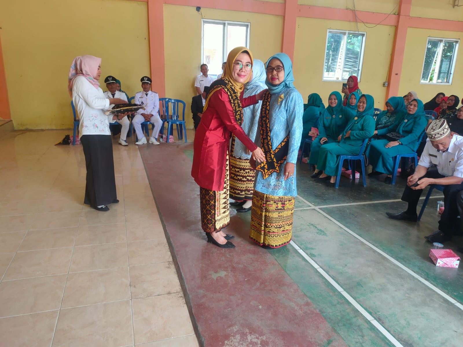 Serah Terima (SERTIJAB) Kepala Kampung serta Pelantikan Ketua TP. PKK, Bunda Paud dan Bunda Literasi Kampung Sulusuban dan Bumi Mas di Balai Kampung Dono Arum (Rabu, 05 Oktober 2022)