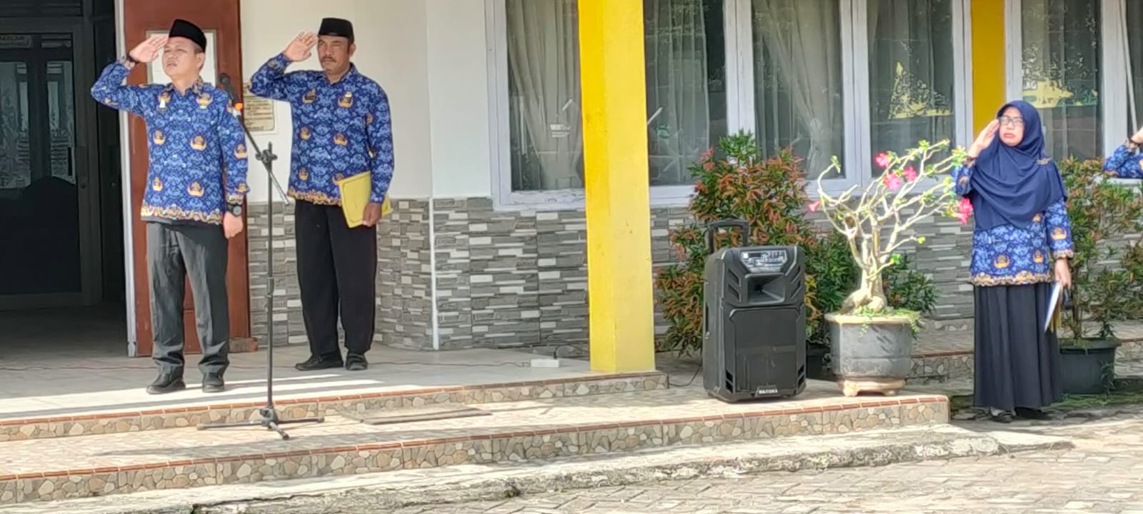 Upacara Peringatan Hari Jadi ke-59 Provinsi Lampung di Halaman Kantor Kecamatan Seputih Agung (Jum'at 17 Maret 2023)