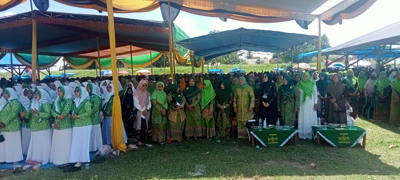 Mengahdiri Undangan Pengajian dalam Rangka Maulid Nabi Muhammad SAW di Lapangan Sepak Bola Kampung Simpang Agung ( Minggu, 30 Oktober 2022)