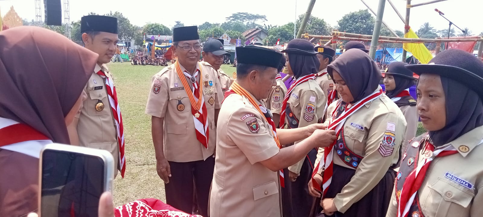 Kegiatan Hari Pramuka ke-61 Kwartir Ranting Gerakan Pramuka Seputih Agung Tahun 2022 di Lapangan Sepak Bola Kampung Gayau Sakti